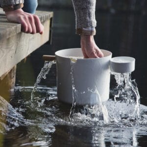 KOLO White bucket