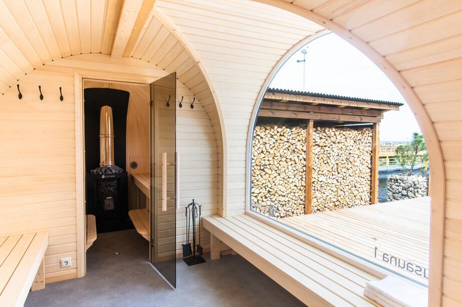 6 Person Iglusauna Panoramic | Luxury Outdoor Sauna | Ebony or Chestnut - Image 9