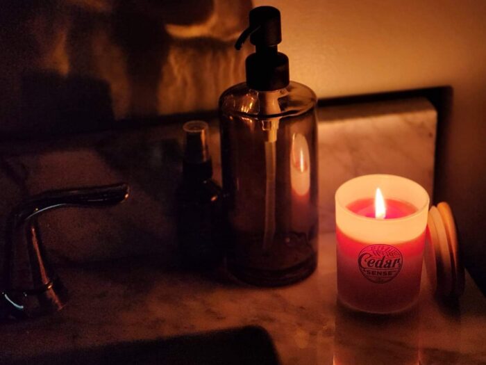 Smoked Cedar Wood Candles | Eastern Red Aromatic Cedar Oil Candles - Image 10