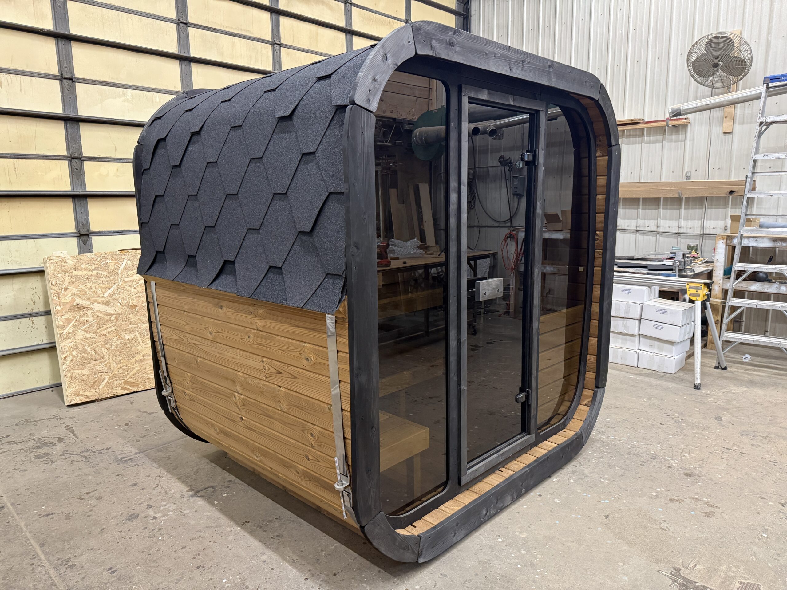 SaunaLife CL5G Cube Sauna Features