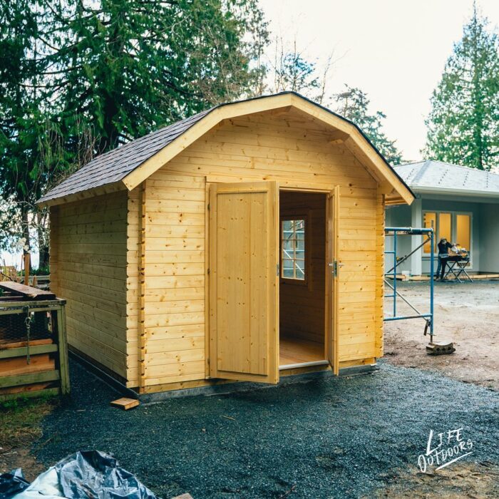 Interchangeable door layout example for barn shed